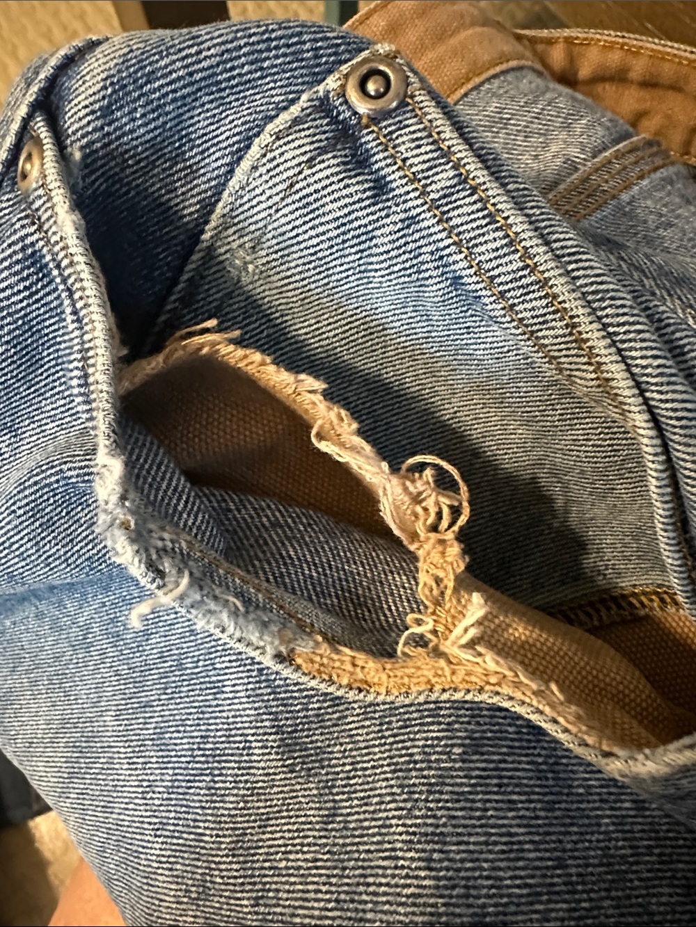 Duluth Trading Co Men's Straight-Leg Blue Jeans 37x34 - Picture 11 of 13